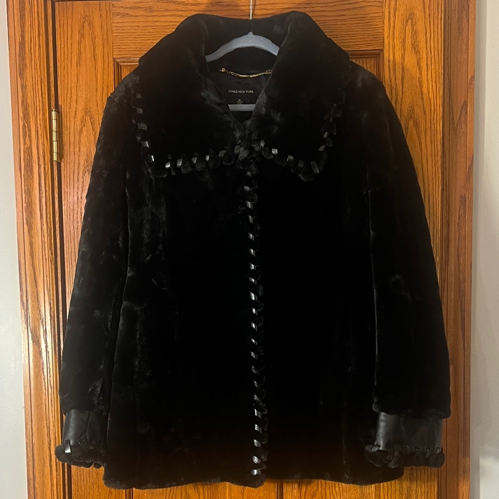 Jones New York Faux Fur Coat XL Black w/ Faux Leather Trim Elegant Winter Jacket